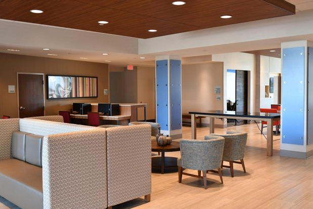 Images Holiday Inn Express & Suites Romeoville - Joliet North by IHG