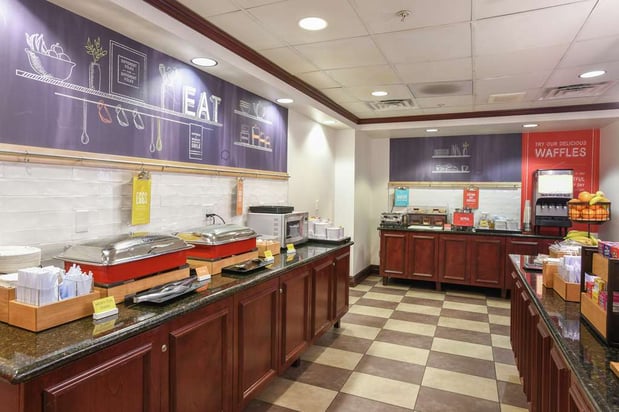 Images Hampton Inn & Suites Cincinnati-Union Centre