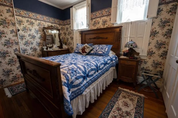 Images The Todd House