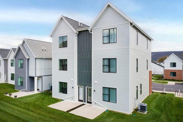 Images The Yards at Old State