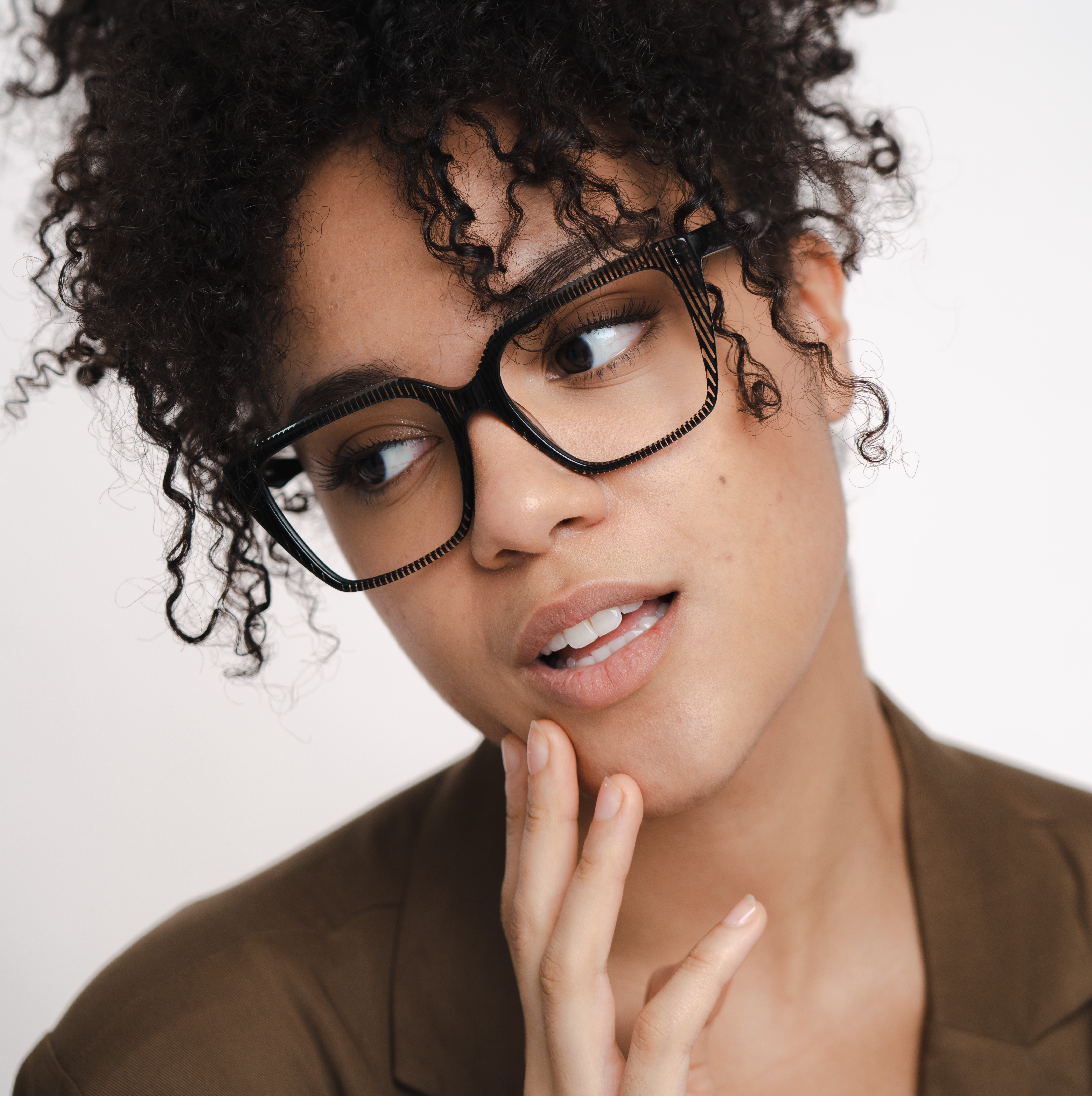 Images Oko Vision - Examen de la vue Laval (Clinique Visuelle Sainte-Rose)