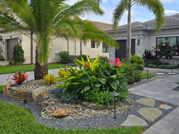 Images Universal Landscape Inc