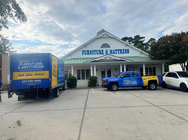 Images Discount Furniture & Mattress