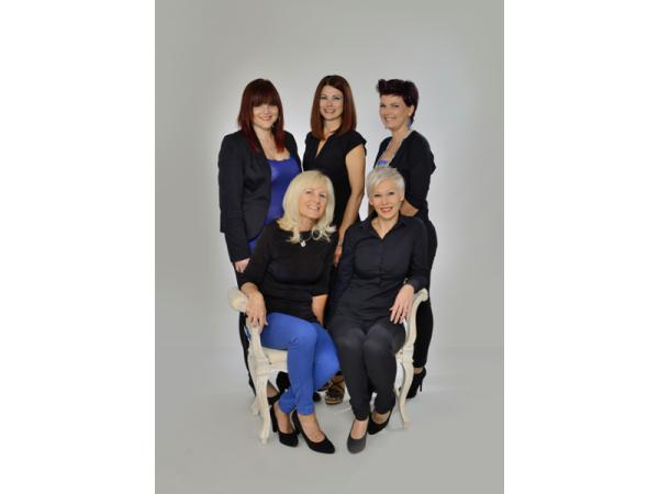 Haarscharf Frisör, Loferer Straße 14 in Saalfelden am Steinernen Meer