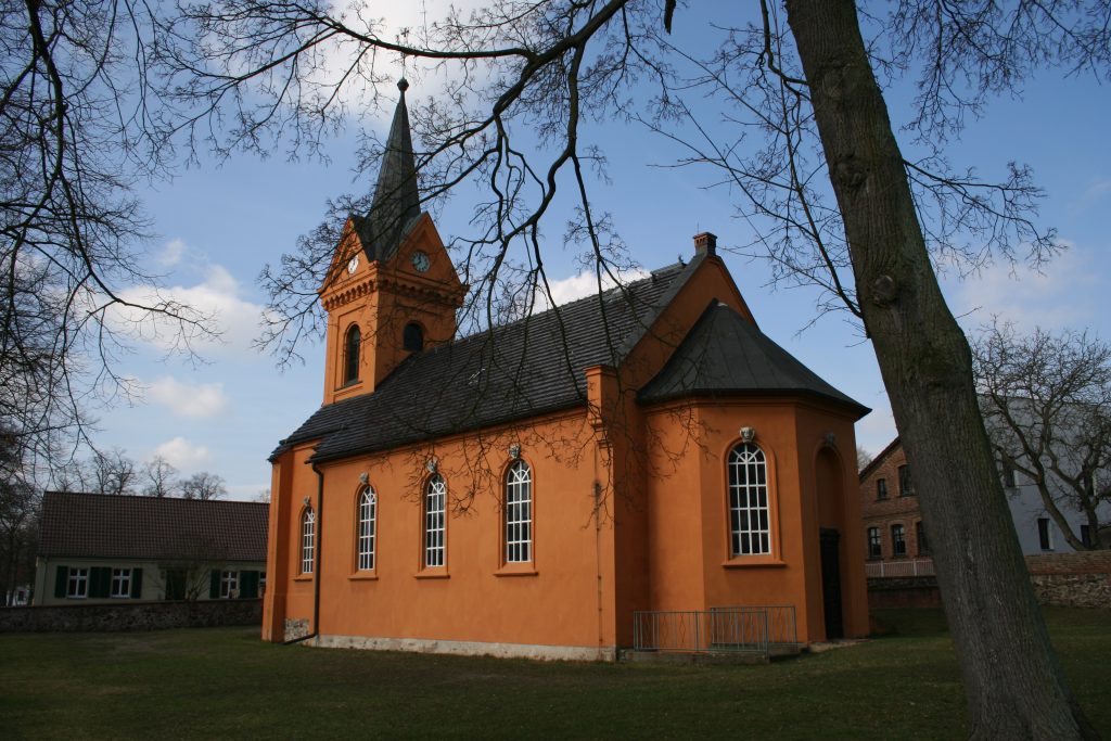 Kirche Rangsdorf - Pfarrsprengel Rangsdorf-Groß Machnow, Kirchweg 1 in Rangsdorf