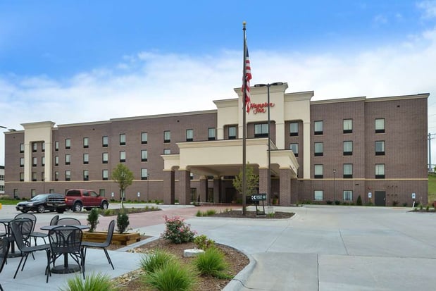 Images Hampton Inn Omaha Midtown-Aksarben Area