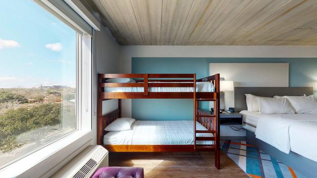 Images voco College Station Aggieland by IHG