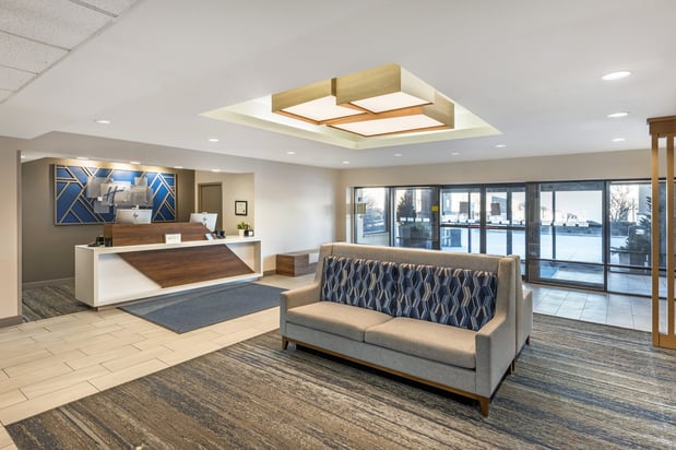 Images Holiday Inn Express Crestwood by IHG