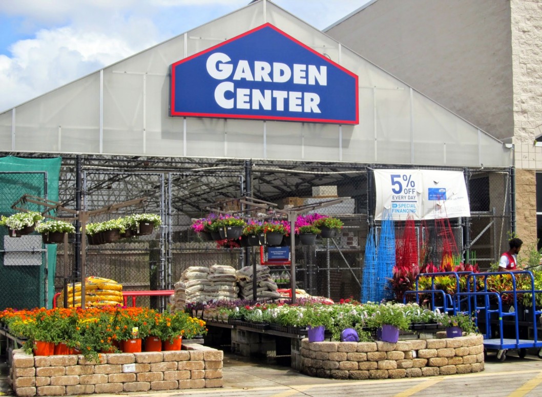 Garden Centre At Lowe's Kitchener