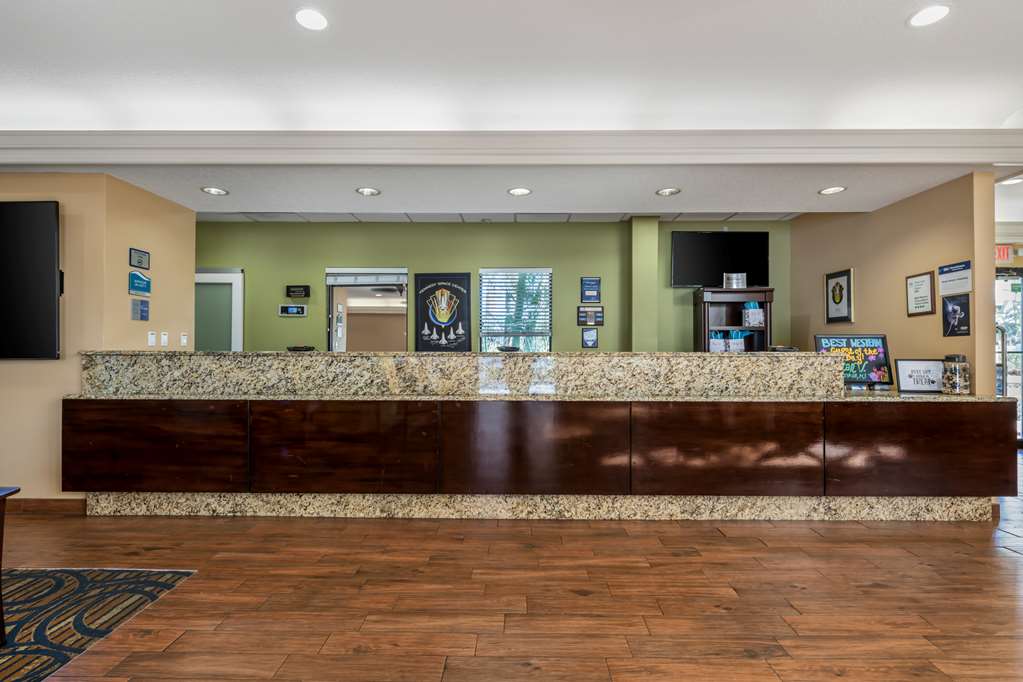 Front Desk Best Western Cocoa Beach Hotel & Suites Cocoa Beach (321)783-7621