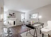 Images Country Square Apartments