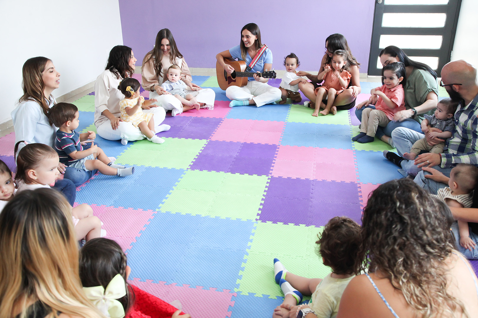 Bilder Music Together in Geneva Center - many classes in Geneva and area