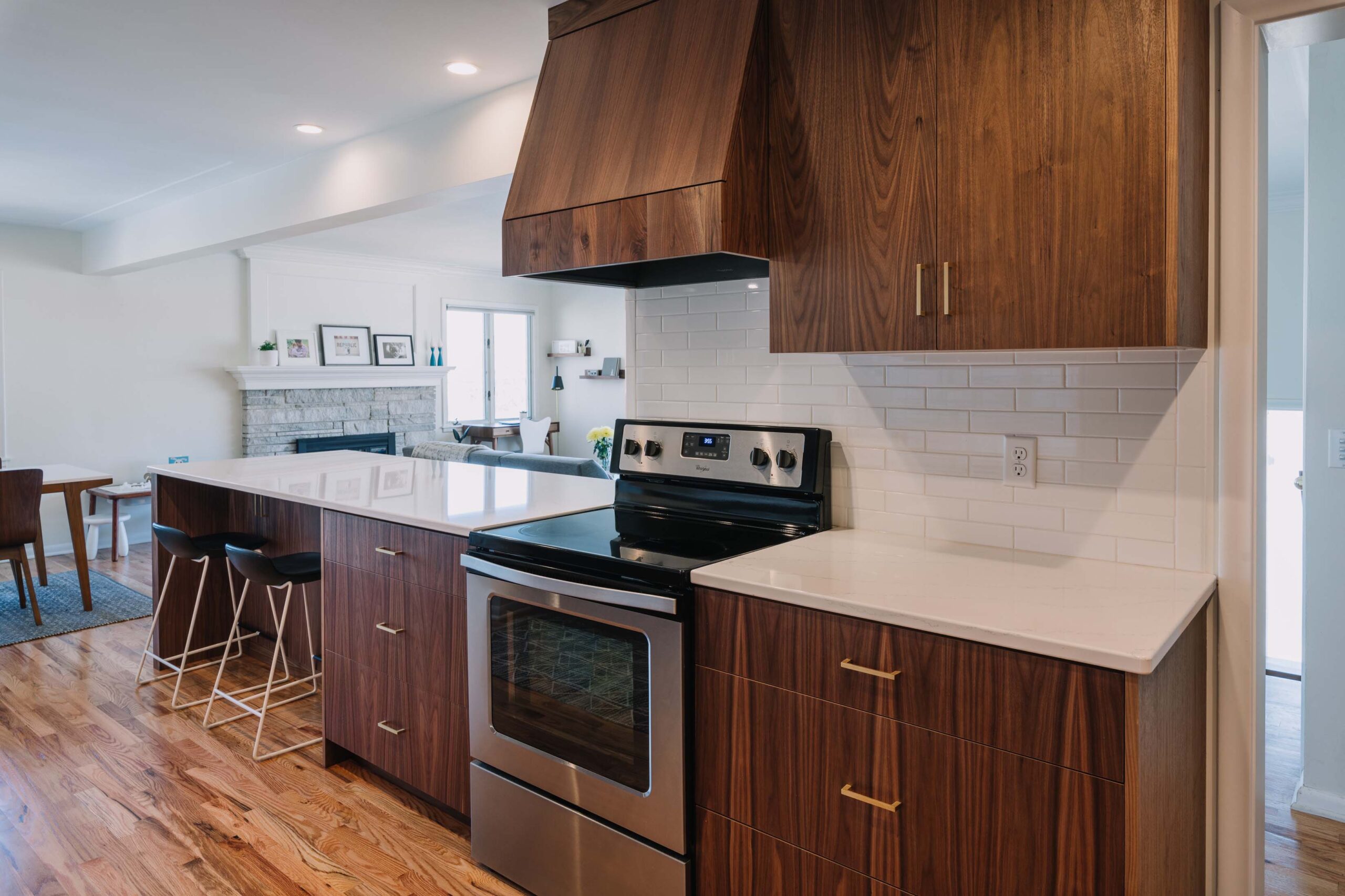 CM Woodworks Inc Image