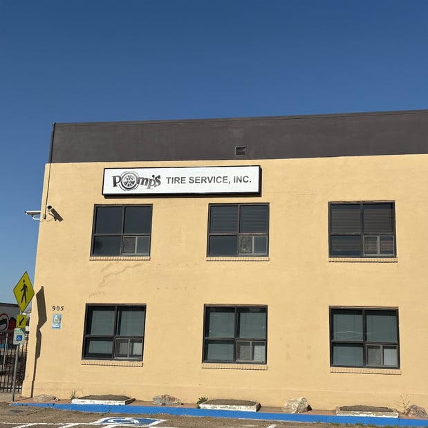 Images Pomp's Tire Service