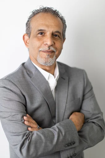 Ally Financial Service Image