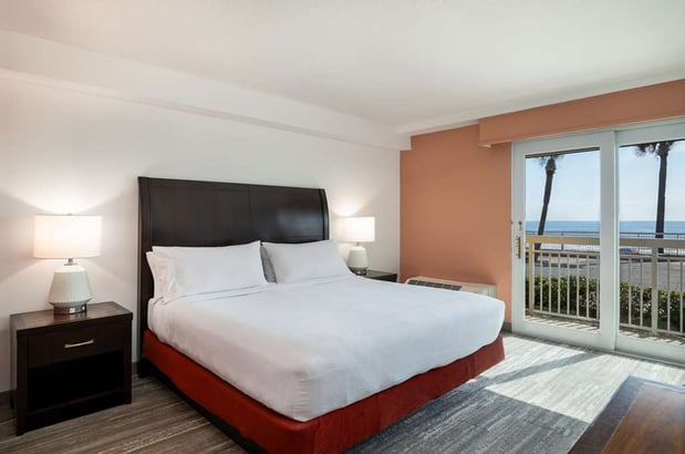 Images Hilton Garden Inn Daytona Beach Oceanfront
