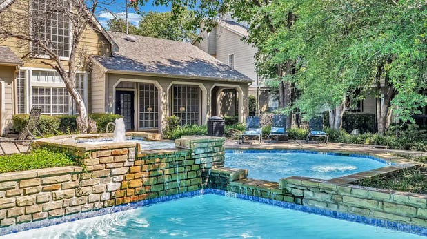 Images The Willows on Rosemeade