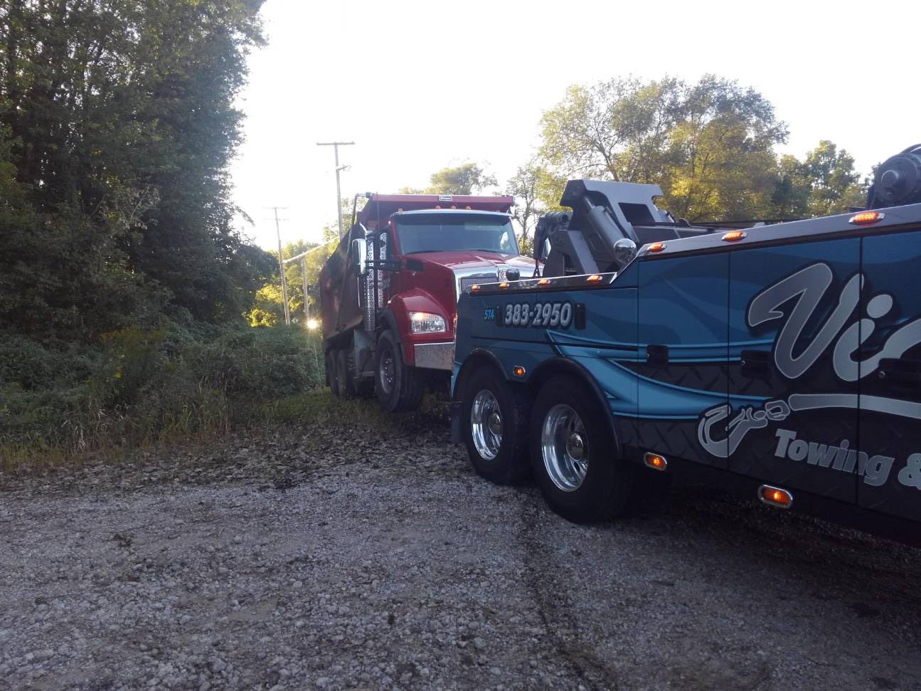 Vic's Towing & Recovery LLC Photo