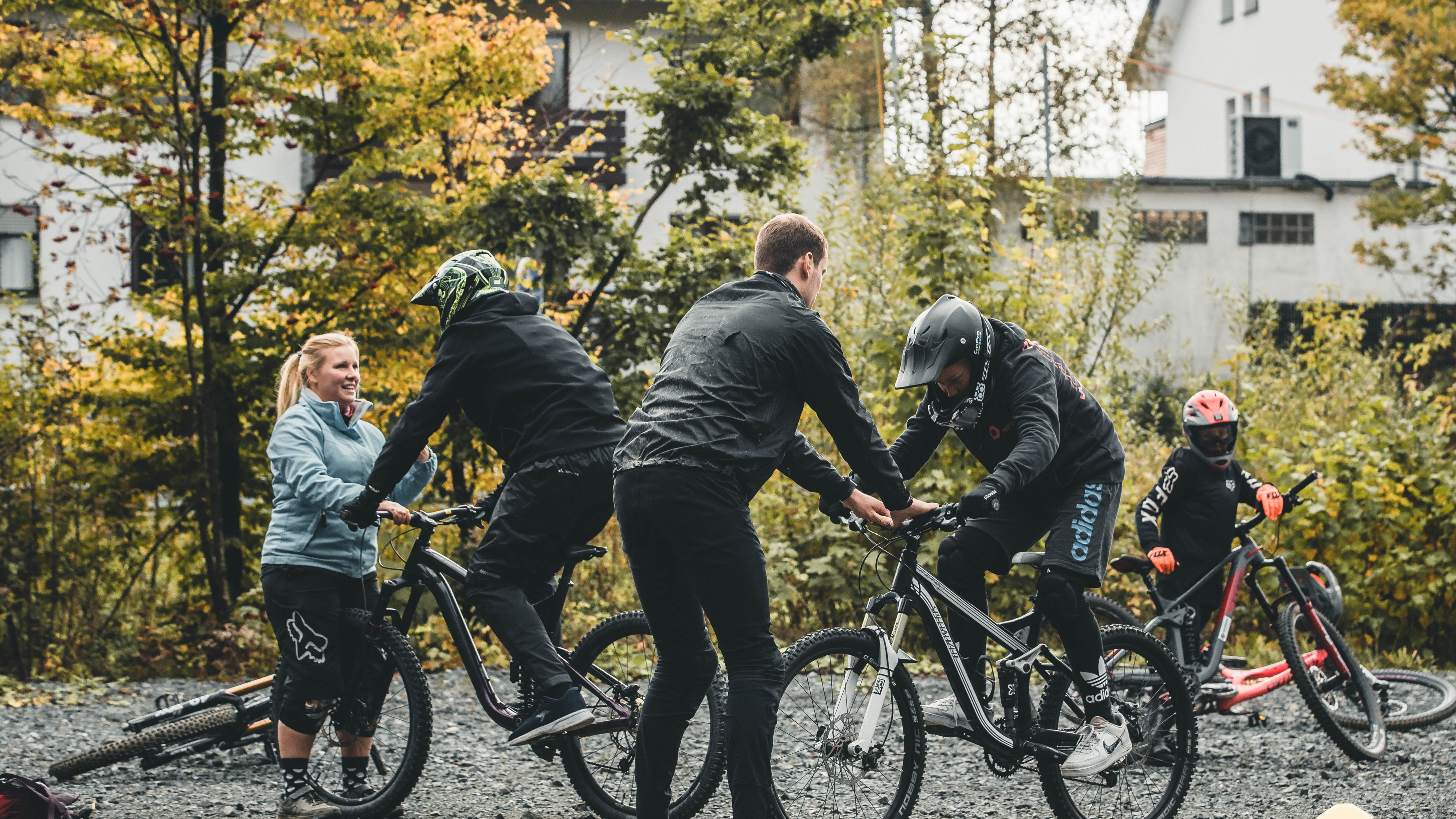 Pia Isabella Klopfleisch & Fabian Bodem GbR, Bleichweg 14 in Calden
