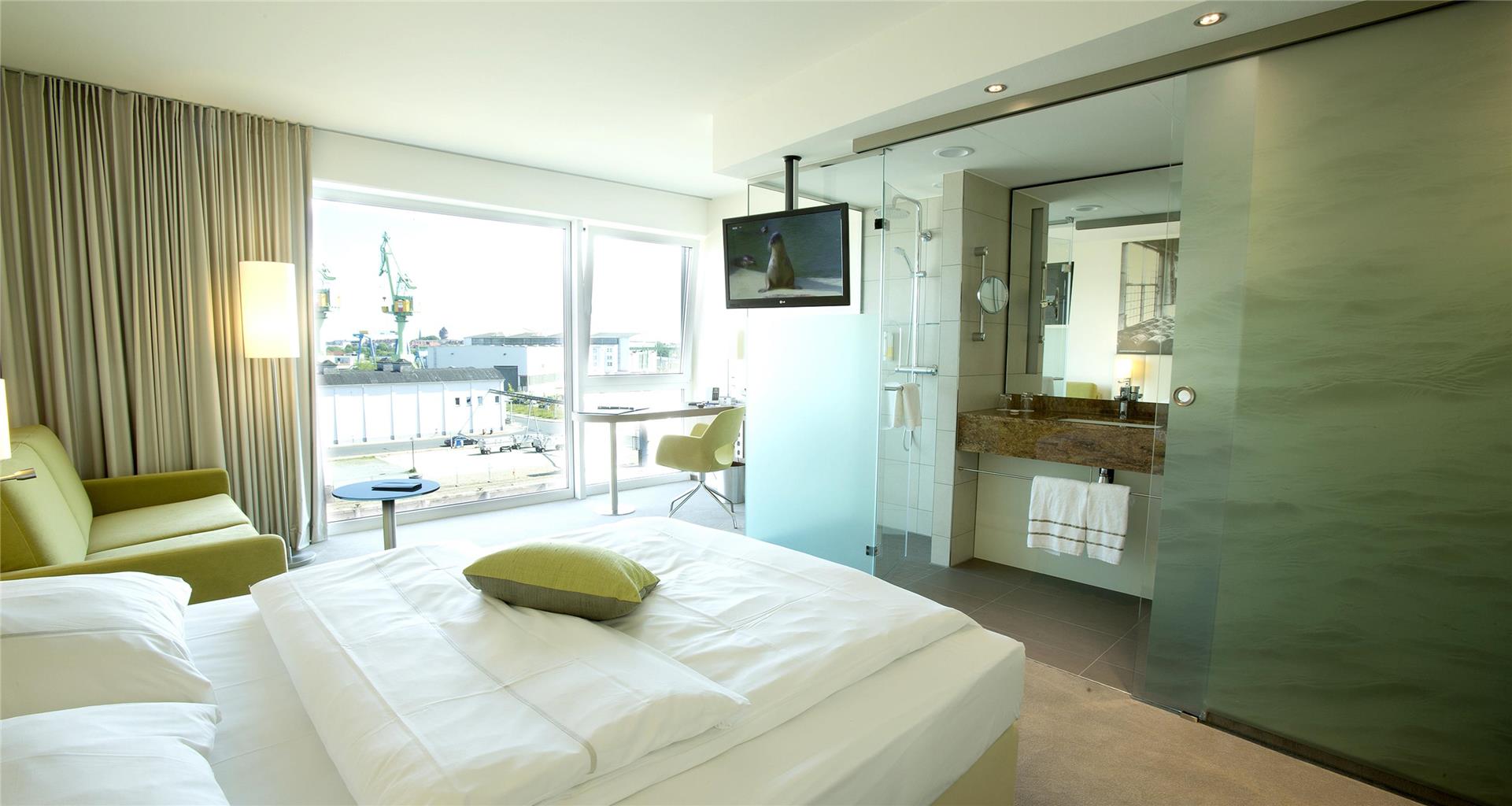 Best Western Plus Hotel Bremerhaven, Fischkai 2 in Bremerhaven