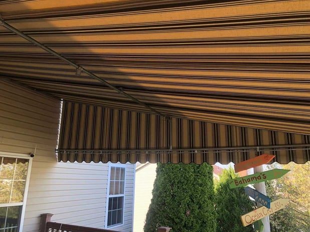 Images Nicewonger Awning LLC