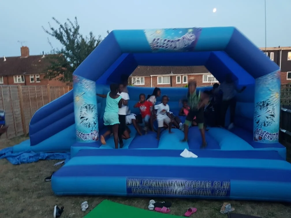 Images Top Banana Bouncy Castles