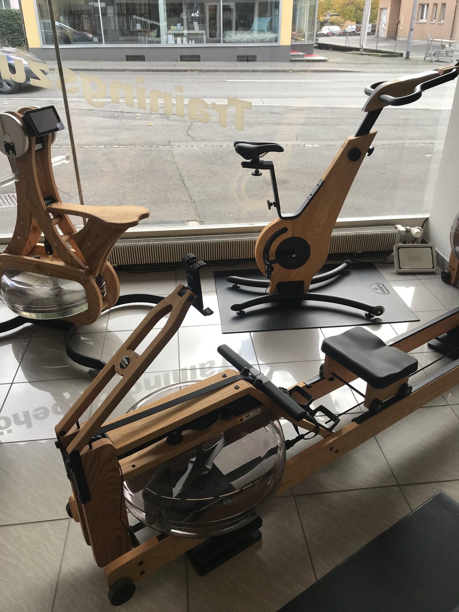Bilder Shark Fitness AG - Shark Fitness Shop Wettingen