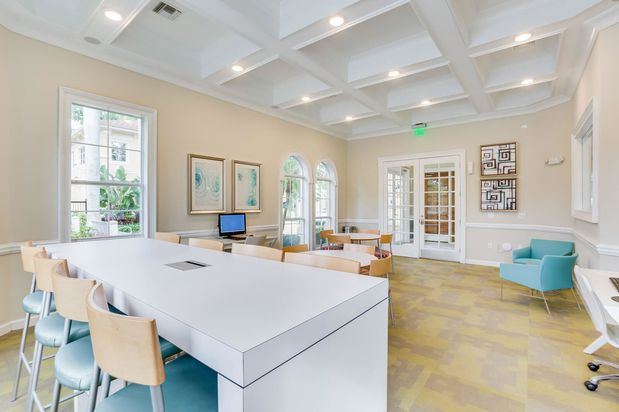 Images Windsor at Miramar Apartments