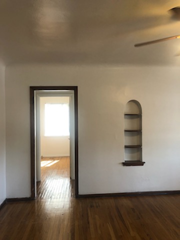 Images Barbara Worth Apartments