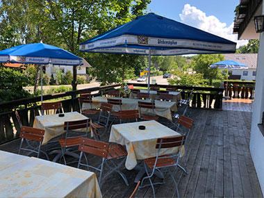 Hotel Restaurant Piroska Familie Hajnal, Hauptplatz 2 in Hohenfurch