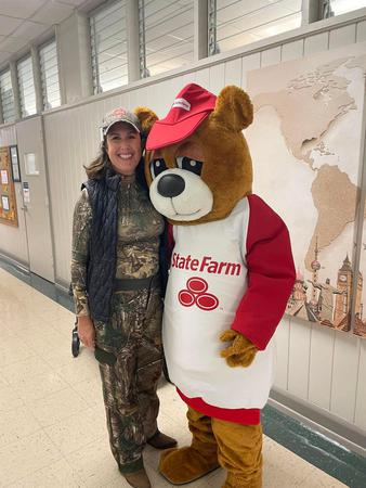 Images Lindsey Cutler - State Farm Insurance Agent