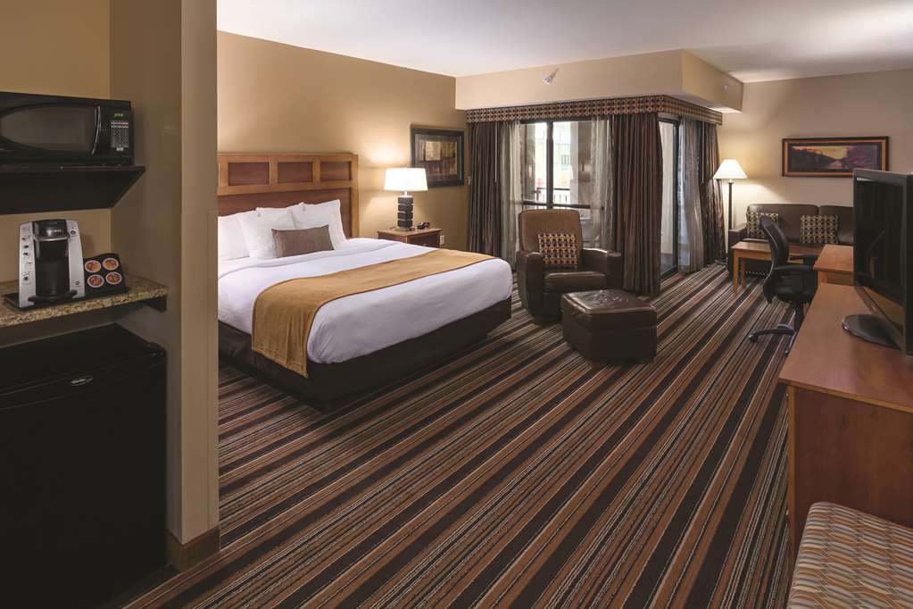 Guest Room Best Western Plus Bloomington Hotel Bloomington (952)854-8200