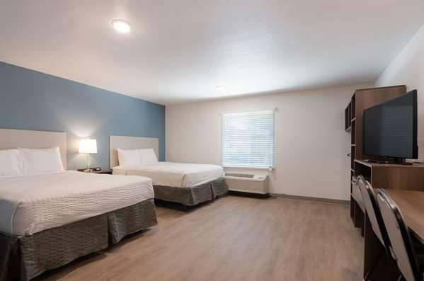 Images WoodSpring Suites Lynchburg VA