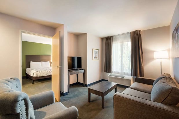Images SureStay Plus by Best Western SeaTac Airport