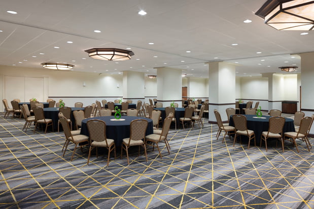 Images Holiday Inn & Suites Orlando SW - Celebration Area by IHG