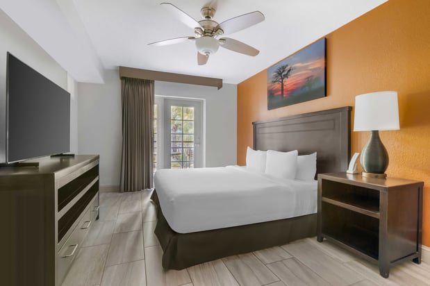 Images Parkway International Resort