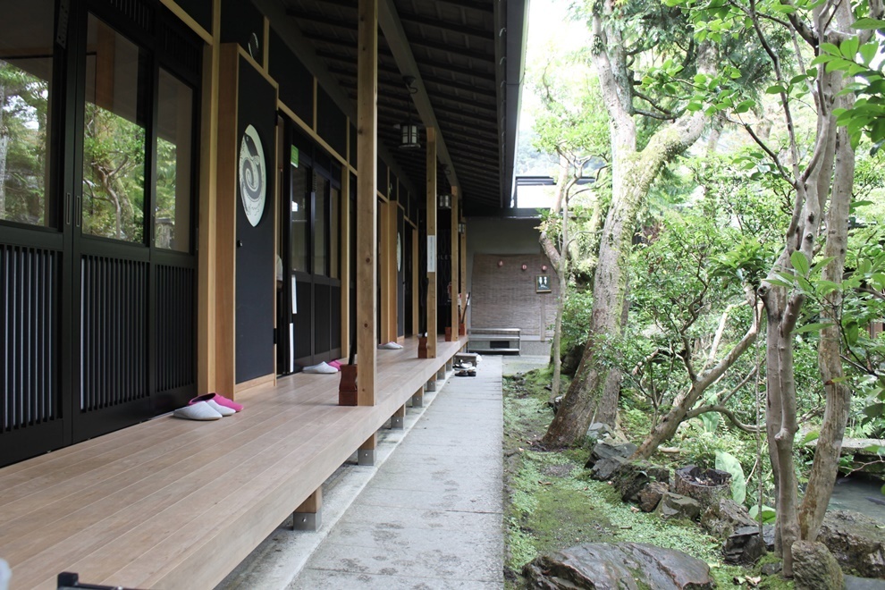 Images 逢坂山かねよ 本店