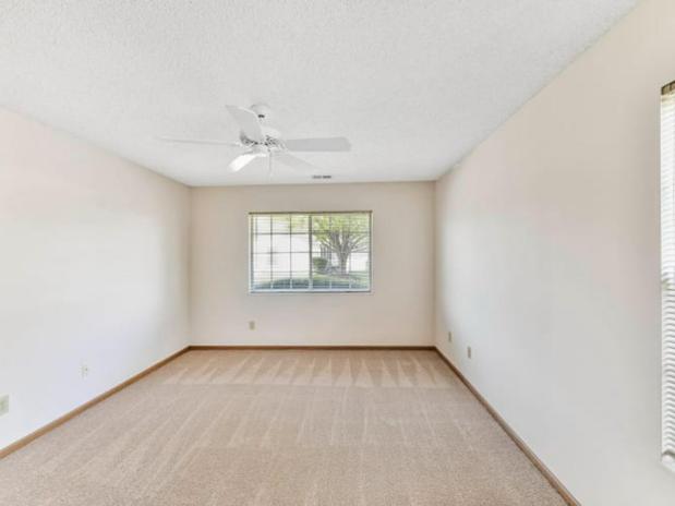 Images Waterford Apts