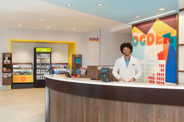 Images Tru by Hilton Ogden