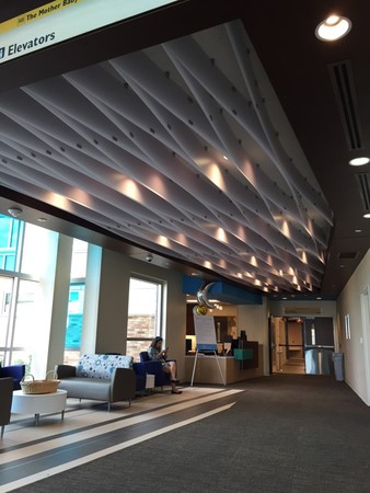 Images The Mother Baby Center at Mercy with Children's Minnesota