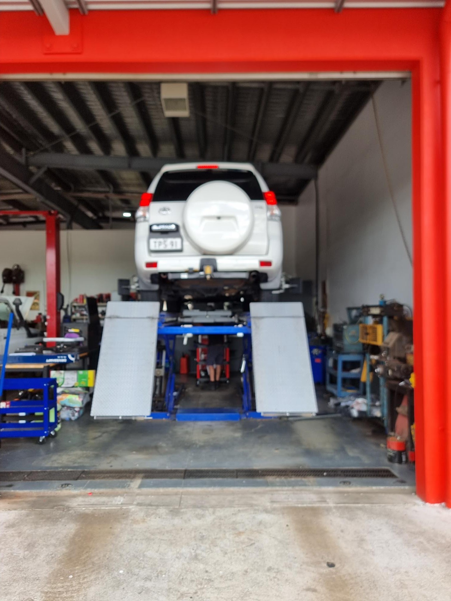 Images Bridgestone Select Tyre & Auto Deeragun