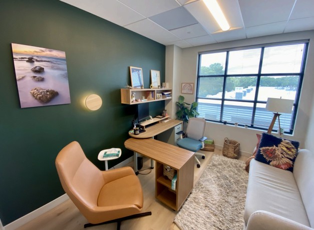 Images LifeStance Therapists & Psychiatrists East Greenwich