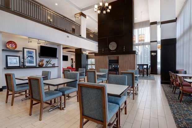Images Hampton Inn & Suites Seattle/Federal Way