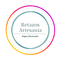 Retazos Artesanía Logo