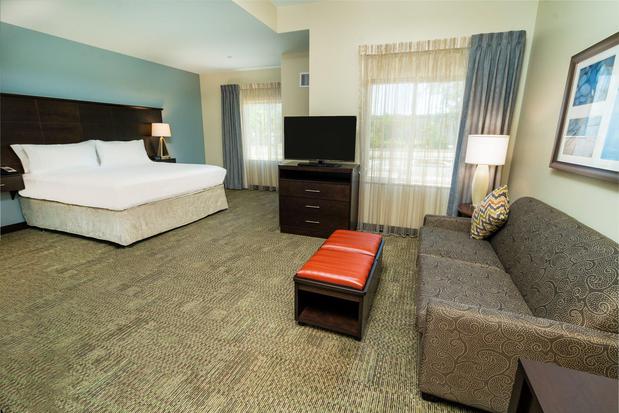 Images Staybridge Suites Newark - Fremont by IHG