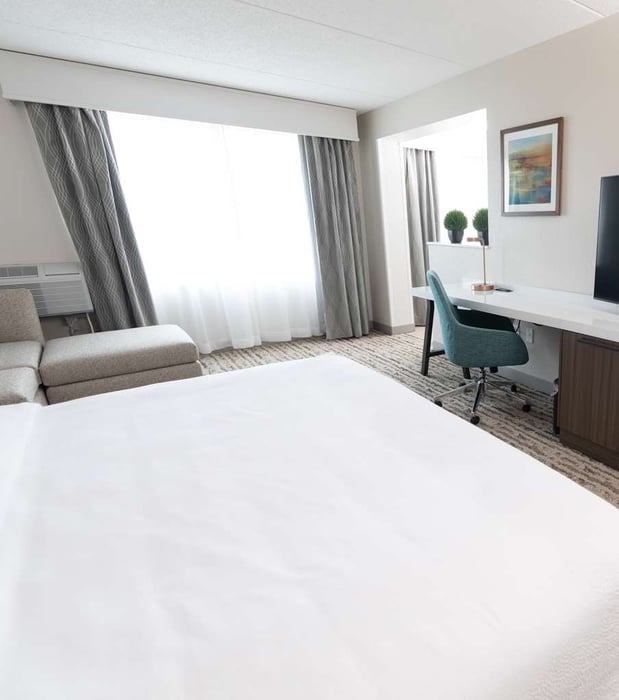 Images Hilton Garden Inn Des Moines Airport