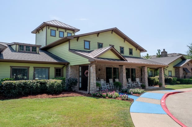 Images Azalea Trails Assisted Living and Memory Care