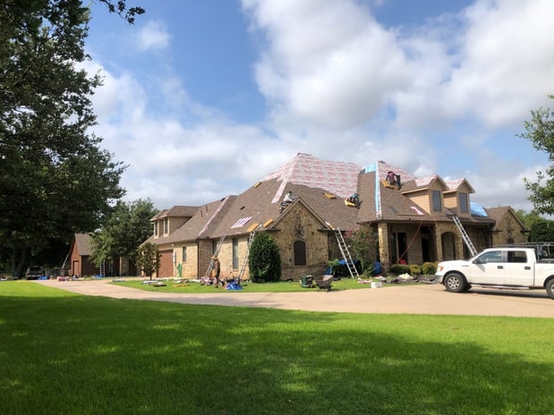 Images Pro Select Roofing