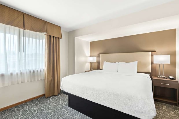 Images Best Western West Towne Suites