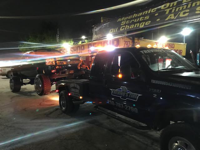 Treviño Towing Photo